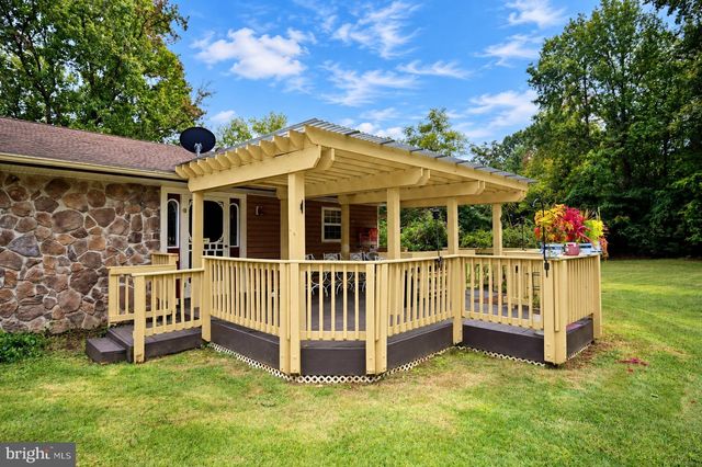 7435 PORT TOBACCO RD, Welcome, MD 20693