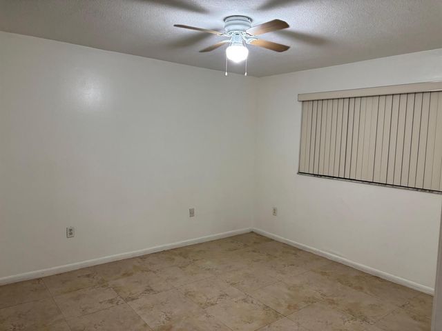 9959 Nob Hill Place, Sunrise, FL 33351