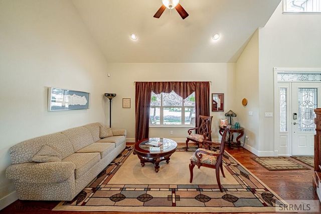 2094 Autumn Lane, Idaho Falls, ID 83404