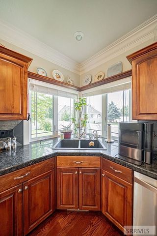 2094 Autumn Lane, Idaho Falls, ID 83404