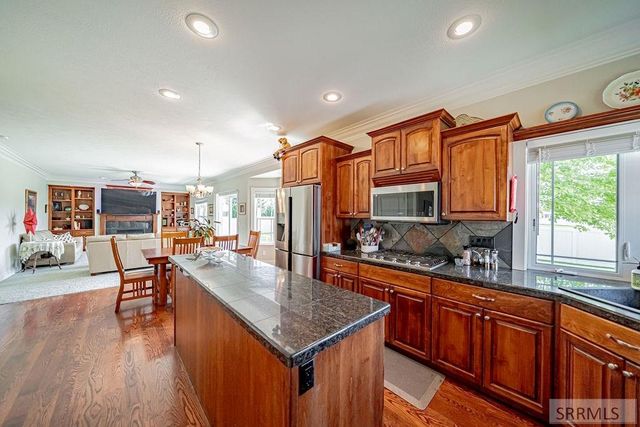 2094 Autumn Lane, Idaho Falls, ID 83404
