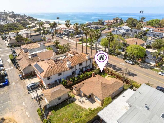 135 4th Street, Encinitas, CA 92024