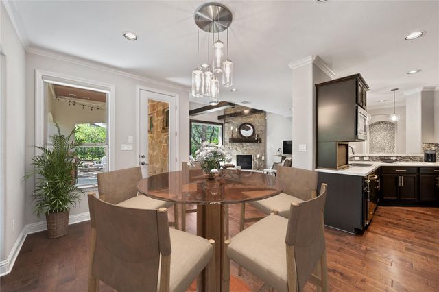 108 Kildrummy LN, Lakeway, TX 78738