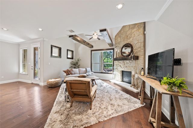 108 Kildrummy LN, Lakeway, TX 78738