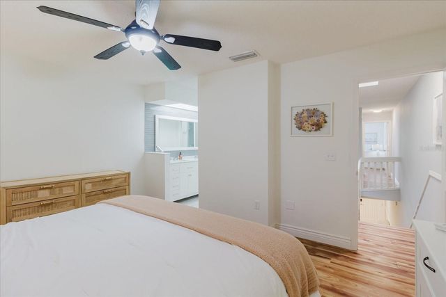 208 ST IVES DR, Palm Harbor, FL 34684