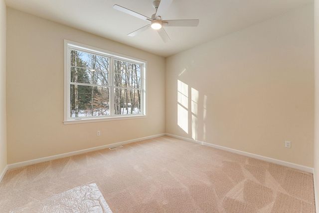 15 Dogwood Circle 15L Gray, Milton, VT 05468