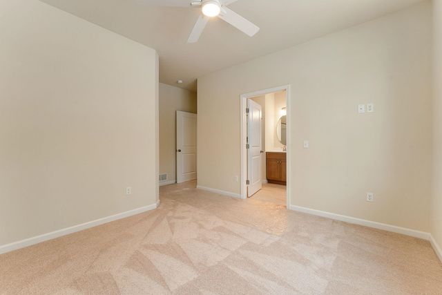 15 Dogwood Circle 15L Gray, Milton, VT 05468