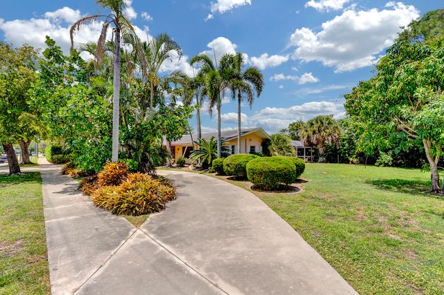 501 NW 11th Street, Delray Beach, FL 33444