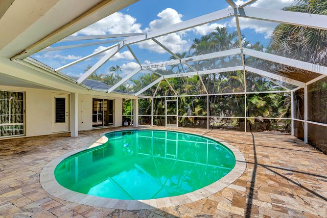 501 NW 11th Street, Delray Beach, FL 33444