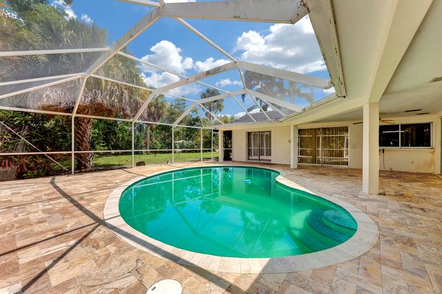 501 NW 11th Street, Delray Beach, FL 33444