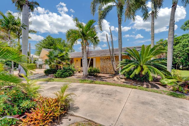 501 NW 11th Street, Delray Beach, FL 33444
