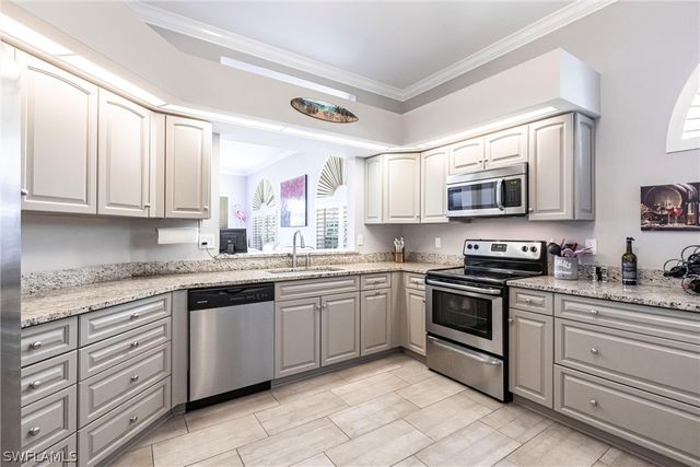 11384 Quail Village WAY 202, Naples, FL 34119