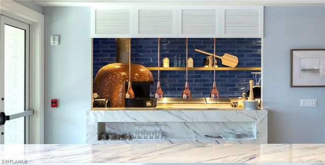 11384 Quail Village WAY 202, Naples, FL 34119