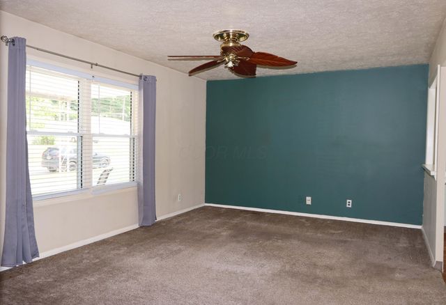 7399 Marlan Avenue, Reynoldsburg, OH 43068