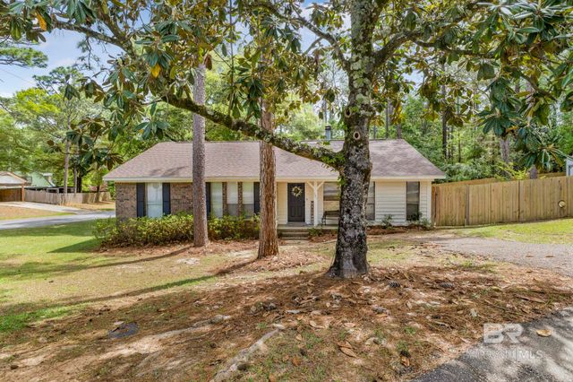 101 Buena Vista Circle South, Daphne, AL 36526