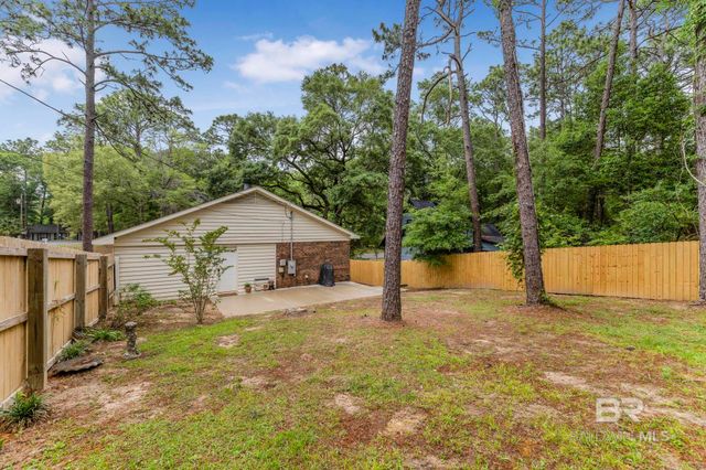 101 Buena Vista Circle South, Daphne, AL 36526