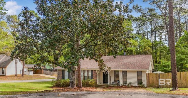 101 Buena Vista Circle South, Daphne, AL 36526
