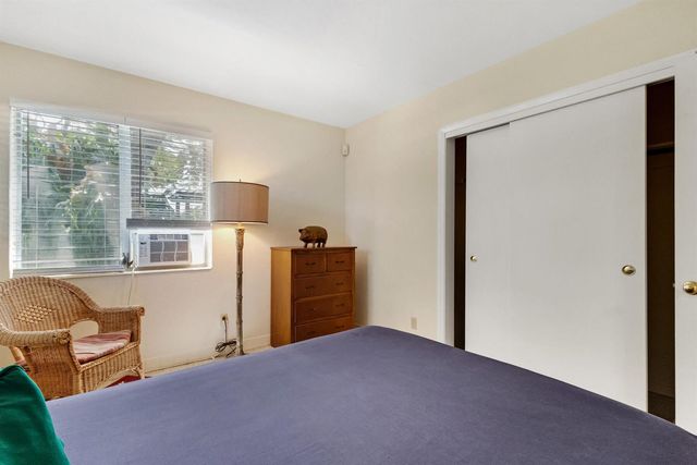 500 NE 14TH Street, Fort Lauderdale, FL 33304