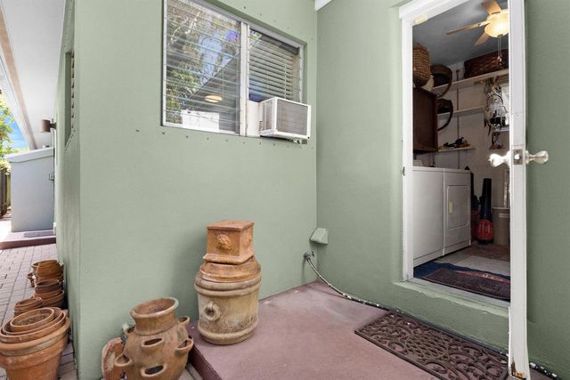 500 NE 14TH Street, Fort Lauderdale, FL 33304