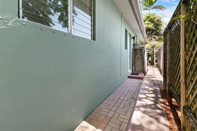 500 NE 14TH Street, Fort Lauderdale, FL 33304