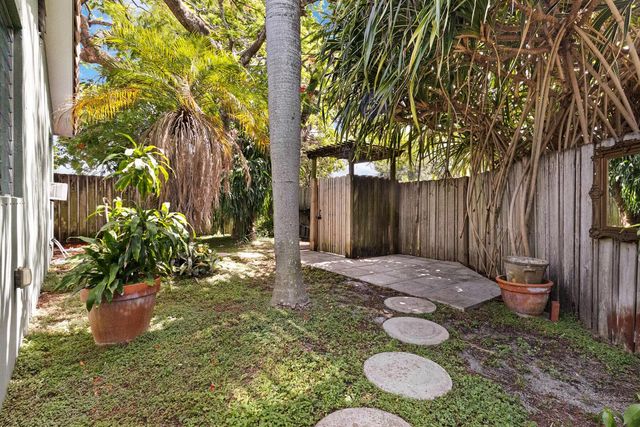 500 NE 14TH Street, Fort Lauderdale, FL 33304