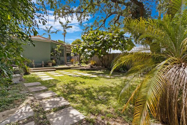 500 NE 14TH Street, Fort Lauderdale, FL 33304