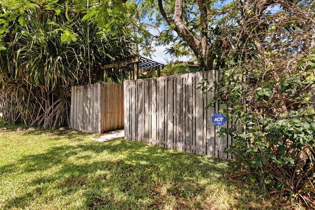500 NE 14TH Street, Fort Lauderdale, FL 33304