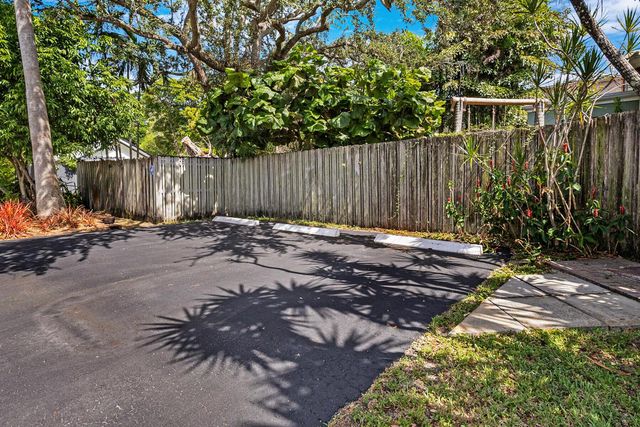 500 NE 14TH Street, Fort Lauderdale, FL 33304