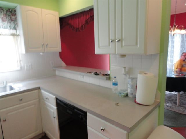 21318 Poinciana Street, Southfield, MI 48033