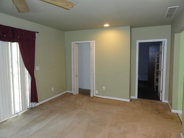 21318 Poinciana Street, Southfield, MI 48033