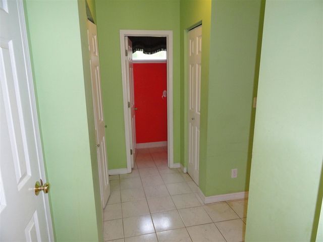 21318 Poinciana Street, Southfield, MI 48033