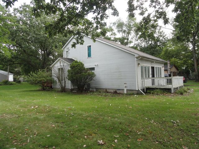 21318 Poinciana Street, Southfield, MI 48033