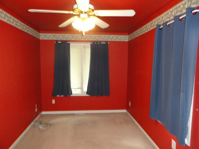 21318 Poinciana Street, Southfield, MI 48033