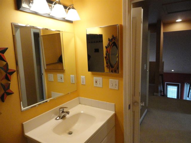 21318 Poinciana Street, Southfield, MI 48033