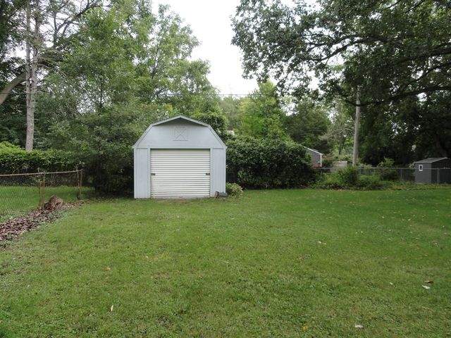 21318 Poinciana Street, Southfield, MI 48033