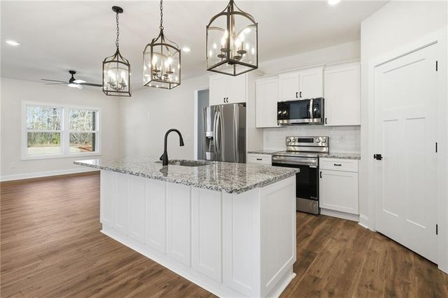 96 Bethel Road, Talking Rock, GA 30175