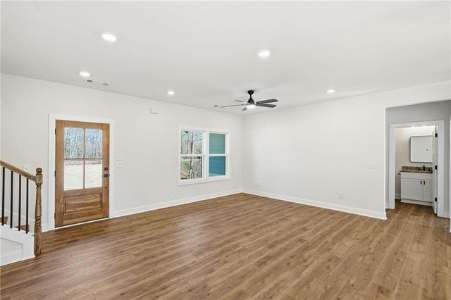 96 Bethel Road, Talking Rock, GA 30175