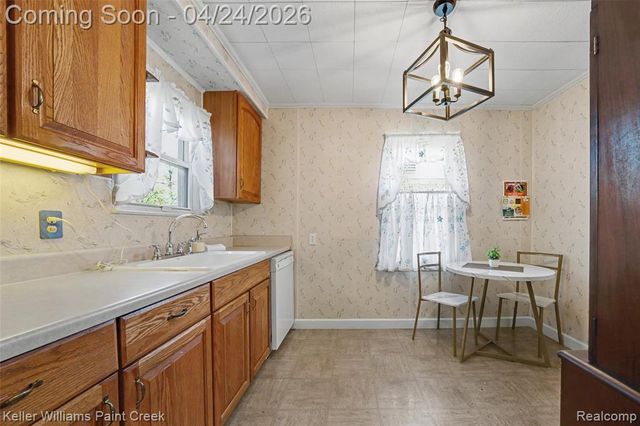 3505 Ellwood Avenue, Berkley, MI 48072