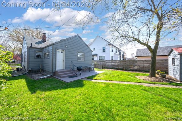 3505 Ellwood Avenue, Berkley, MI 48072