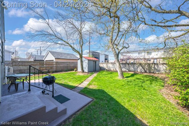 3505 Ellwood Avenue, Berkley, MI 48072