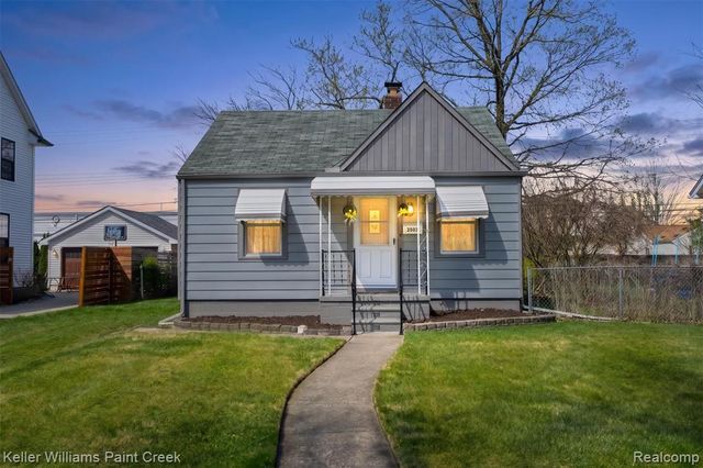 3505 Ellwood Avenue, Berkley, MI 48072