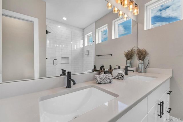 3219 W 19th Avenue 4, Denver, CO 80204