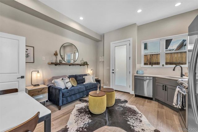3219 W 19th Avenue 4, Denver, CO 80204