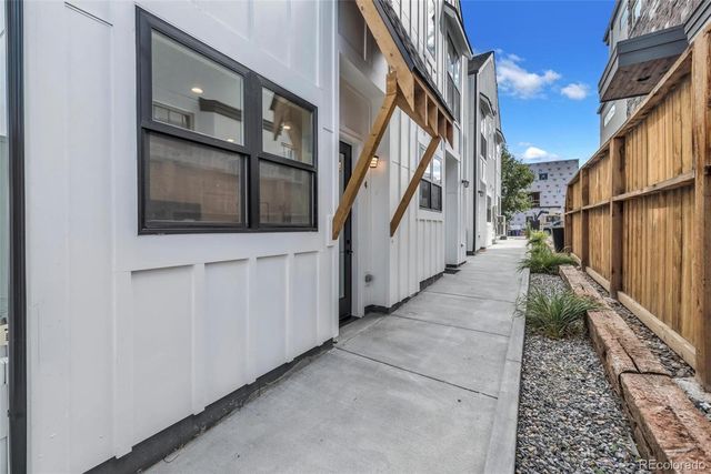 3219 W 19th Avenue 4, Denver, CO 80204