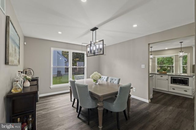 12 QUAKER ST, Marlton, NJ 08053