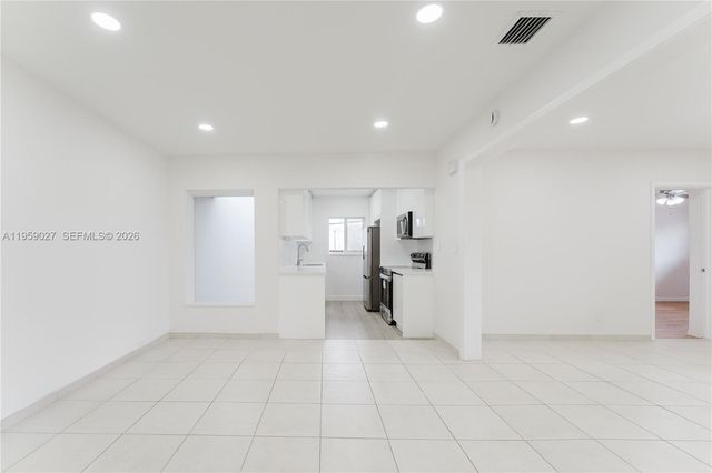 1020 SW 74th Ave 1020, Miami, FL 33144