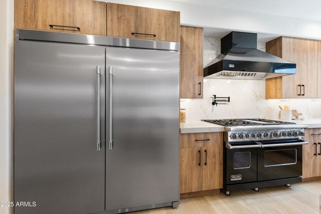 27589 N 61ST Place, Scottsdale, AZ 85266