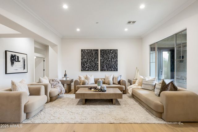 27589 N 61ST Place, Scottsdale, AZ 85266