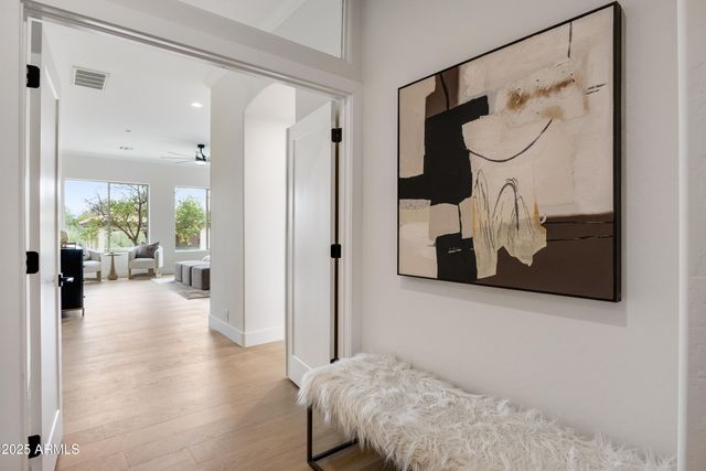 27589 N 61ST Place, Scottsdale, AZ 85266