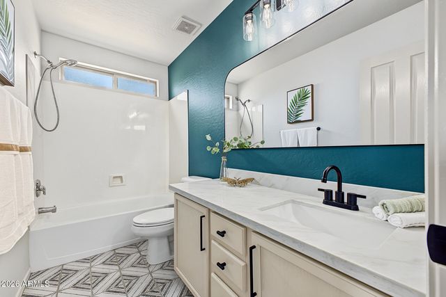 11809 W MAUI Lane, El Mirage, AZ 85335